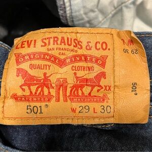 LEVI’S ORIGINAL 501 MEN’S BLUE DENIM JEANS